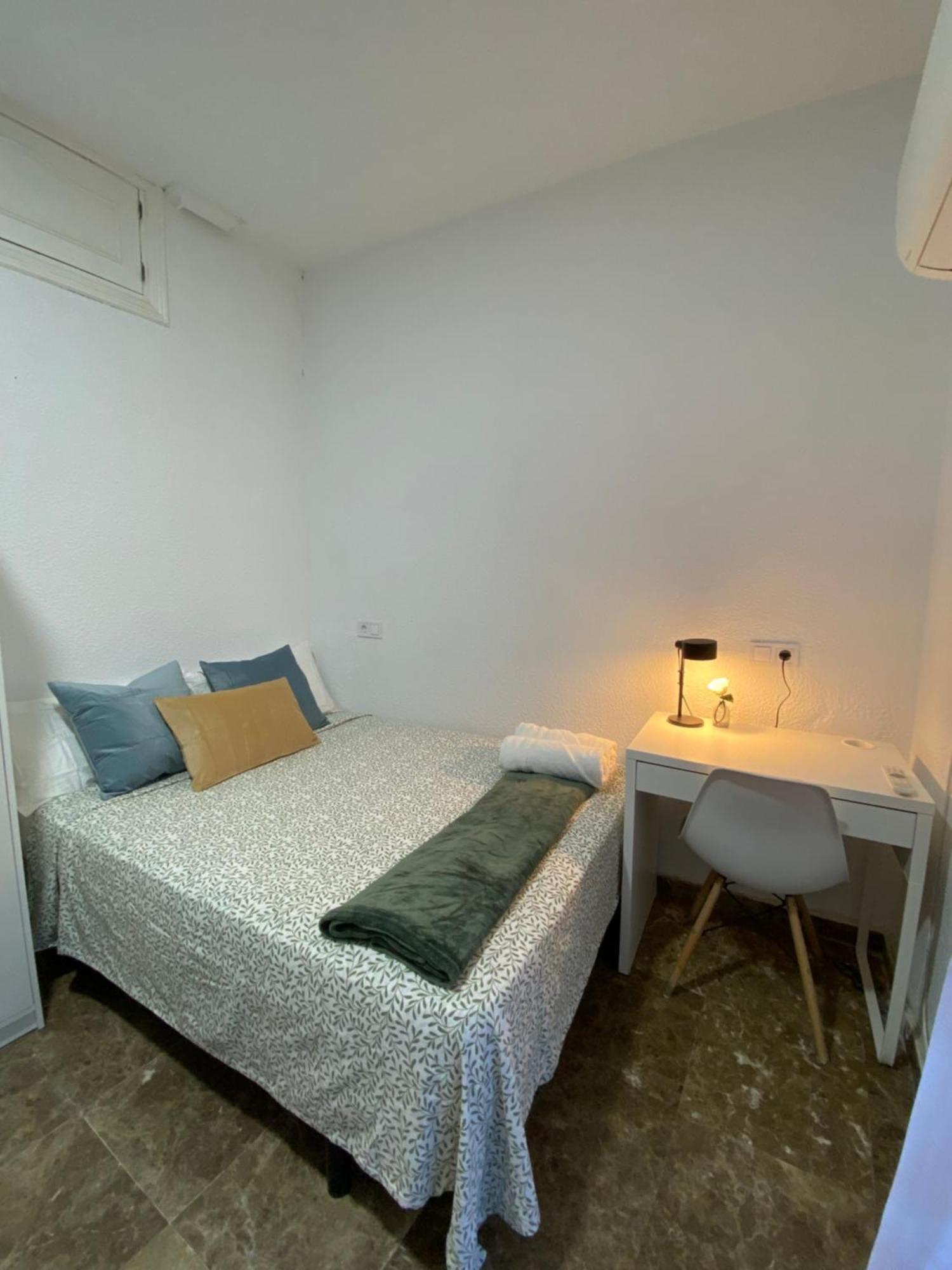 Apartamentos Econostay Fuencarral Мадрид Экстерьер фото